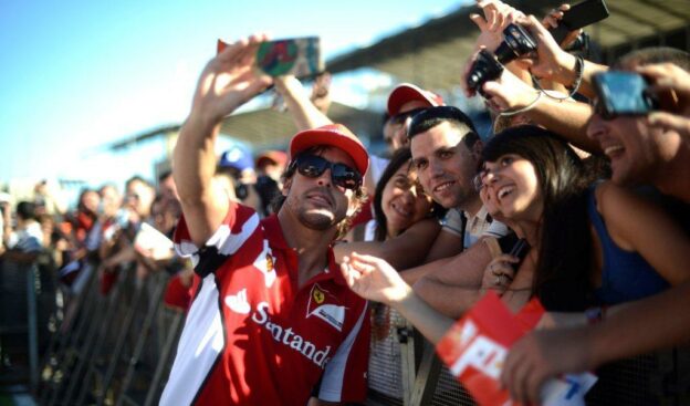 Fernando Alonso with fans 2012