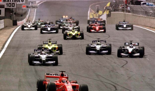 Start of Grandprix at Interlagos Brazil 2001