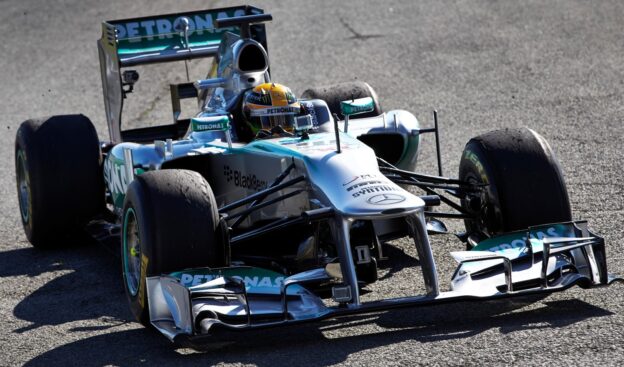 Lewis Hamilton Mercedes W04 wintertesting 2013