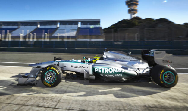 Mercedes W04 launch