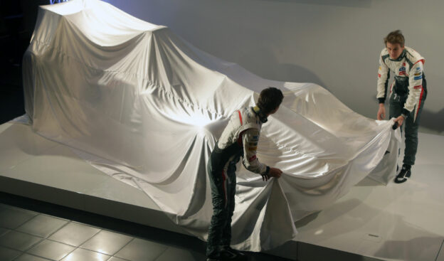 HD pictures 2013 Launch Sauber C32 F1 car