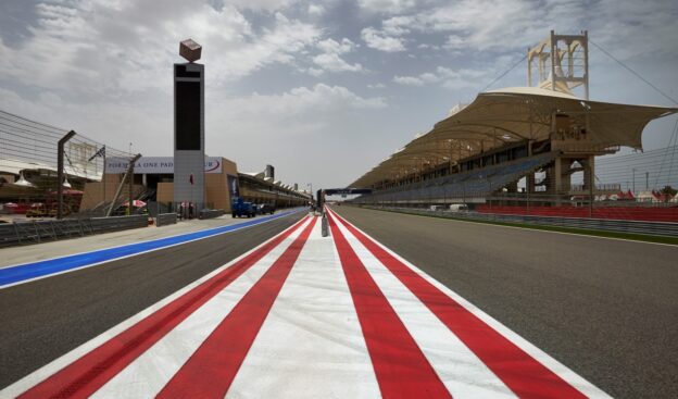 Pit and mainstraight Bahrain International Circuit