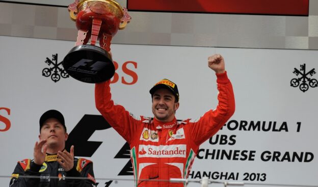 Fernando Alonso wins the 2013 Chinese F1 GP