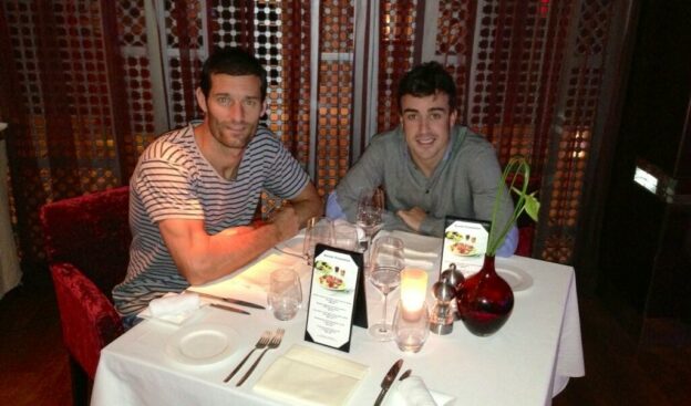 Twitter photo dinner with friends Webber and Alonso