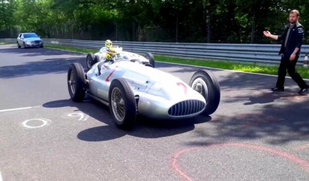 Rosberg & Hamilton at the Nordschleife (Behind the Scenes)