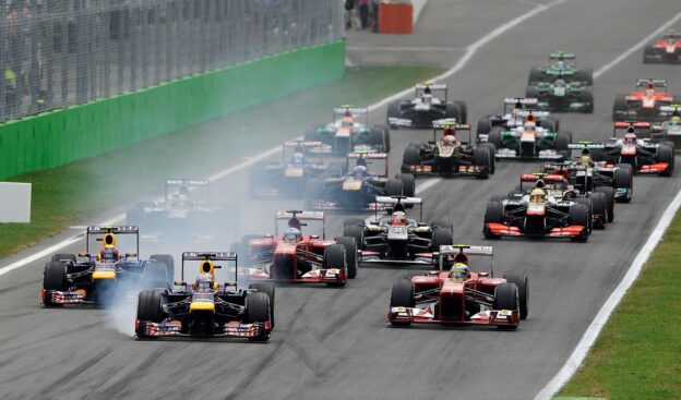 Start of 2013 Italain F1 Gp