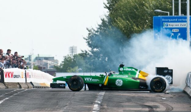 Caterham CT01 Burnout