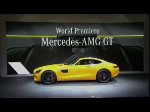 Rosberg drives Mercedes AMG GT to the World Premiere