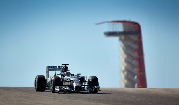 Lews Hamilton, Mercedes W05