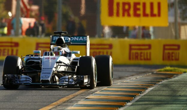 Lewis Hamilton, Mercedes W06