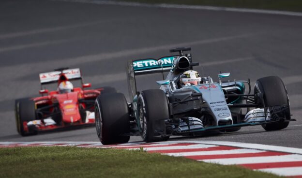 Lewis Hamilton (Mercedes) in front of Sebastian Vettel (Ferrari)