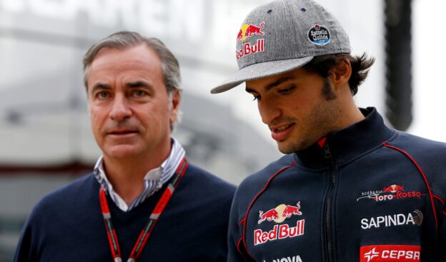 Sainz's father says McLaren 'hit rock bottom'