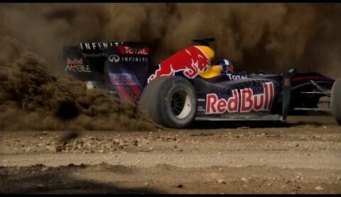 Formula 1 comes to America! - Red Bull Racing takes first lap in Texas