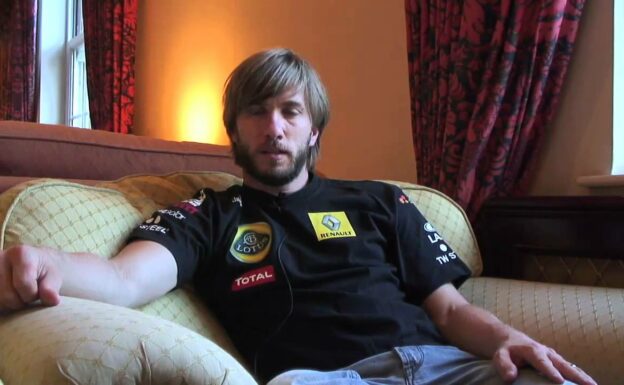 British GP 2011 - Nick Heidfeld video diary