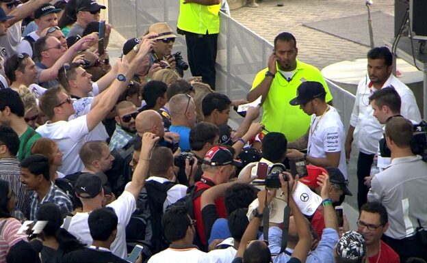 Drivers Meet the Fans in Bahrain