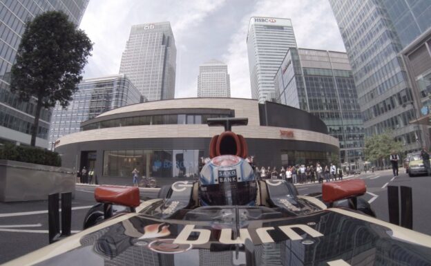 Lap Of London - Lotus F1 Team Take On The City