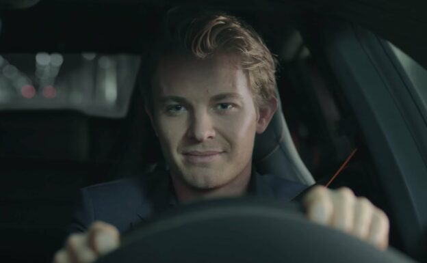 “Verstecken unmöglich” mit Nico Rosberg und dem Mercedes-Benz CLA Shooting Brake!