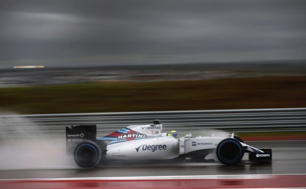 Felipe Massa, Williams FW37 Mercedes driving in the rain