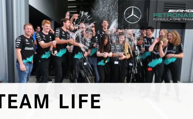 Mercedes AMG Petronas win F1 Constructors' Championship 2015