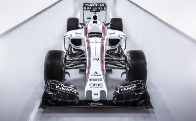 Williams FW38 front view