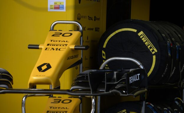 Renault RS16 F1 nose