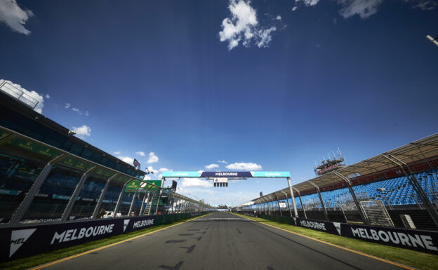 Mainstraight Albert Park circuit, Melbourne, Australia