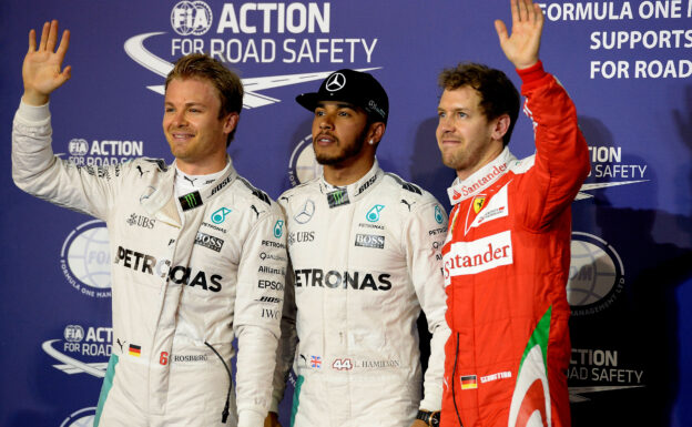 Top 3 qualifiers 2016 Bahrain: 1. Hamilton 2. Rosberg 3. Vettel