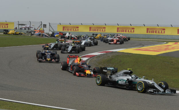 First corner after the start of the 2016 Chinese F1 GP