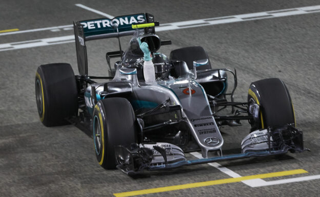 Nico Rosberg, Mercedes W07 wins