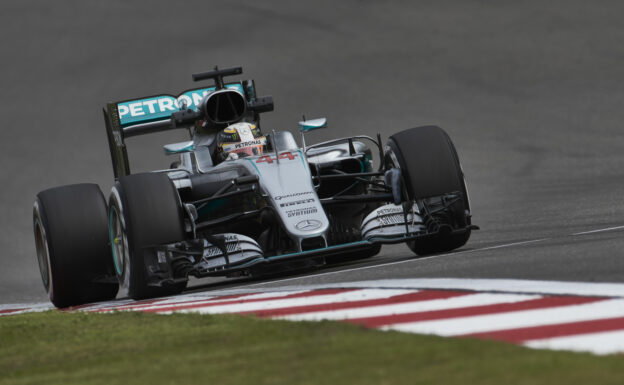 Lewis Hamilton, Mercedes W07