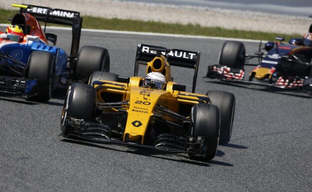 Kevin Magnussen, Renault F1 RS.16