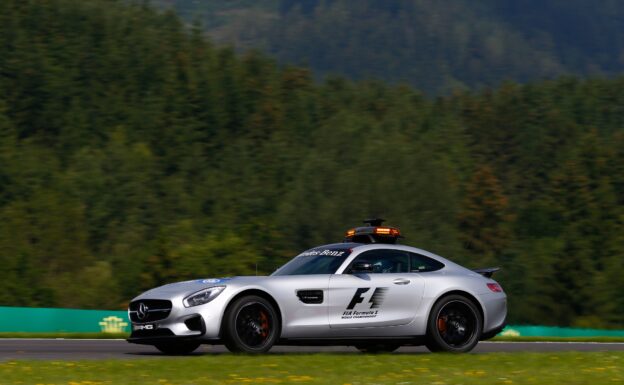 F1 safety car 2016