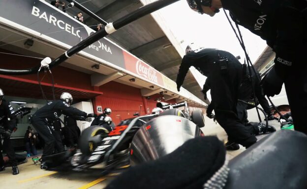 The Art of the F1 Pitstop