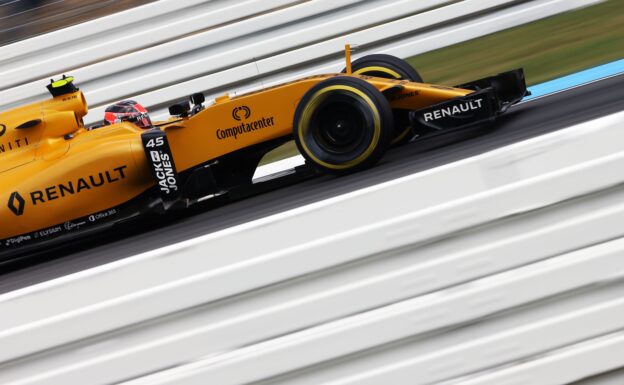 Esteban Ocon (FRA) Renault Sport F1 Team R16 Test Driver. German GP 2016