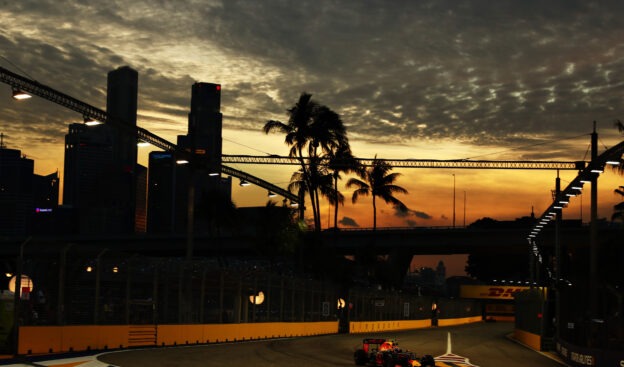 Max Verstappen on track during practice for the F1 GP of Singapore at Marina Bay Street Circuit 2016