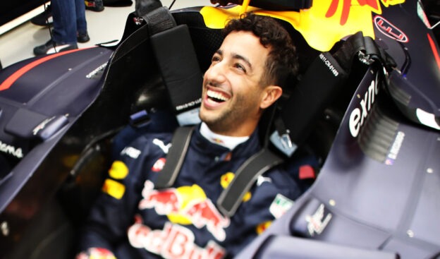 Daniel Ricciardo in the garage during final practice for the Formula One Grand Prix of Singapore 2016