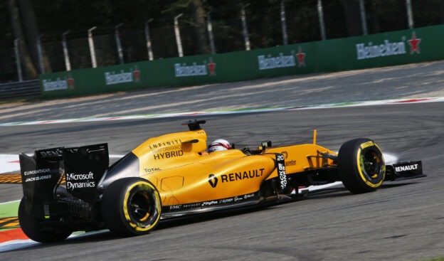 Kevin Magnussen (DEN) Renault Sport F1 Team RS16. Italian Grand Prix 2016.