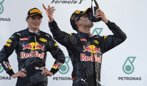 Redbull Racing Team Daniel Ricciardo and Max Vertsappen Malaysia GP F1/2016