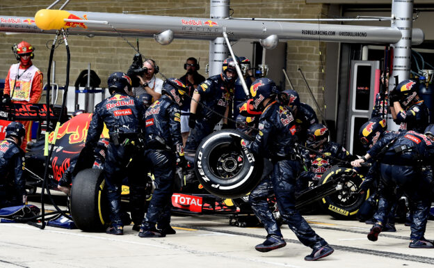 Pirelli; Red Bull GP USA F1/2016