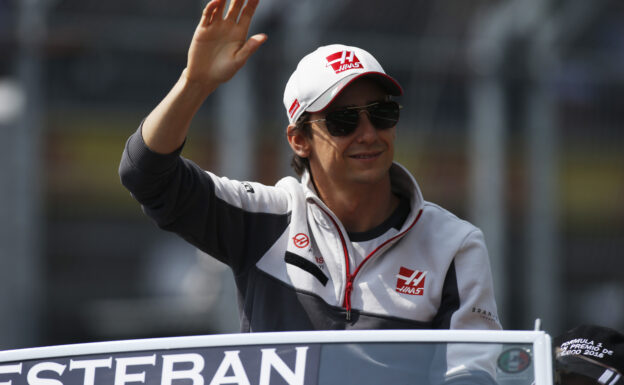 Esteban Gutierrez-during-drivers-parade-Mexican GP 2016