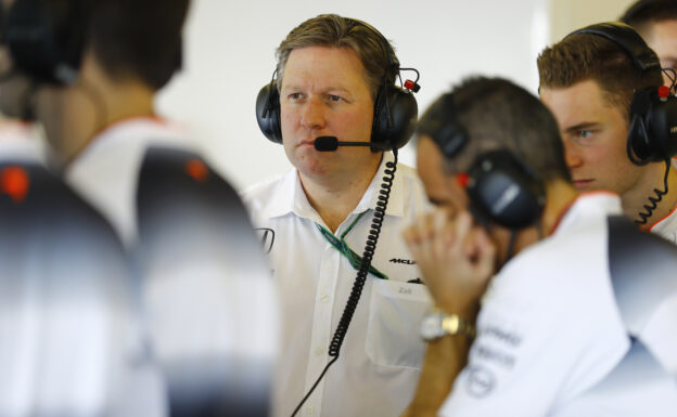 Zak Brown in the garage. Abu Dhabi GP F1/2016