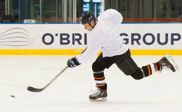 He Shoots, He Scores! Valtteri on Ice in Melbourne