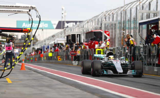 Mercedes removes trick suspension voluntarily