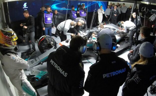 2017 Mercedes F1 Car Launch Time-lapse