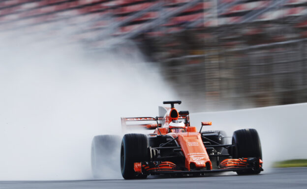 Stoffel Vandoorne, McLaren MCL32, Circuit de Barcelona Catalunya, Barcelona, Spain.