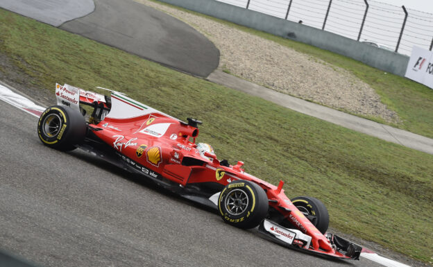 Sebastian Vettel Ferrari SF70H GP CHINA F1/2017