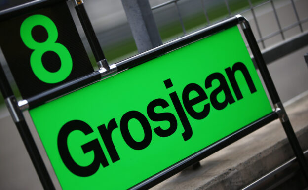 Romain Grosjean pit sign Shanghai International Circuit, Shanghai, China. Saturday 08 April 2017.