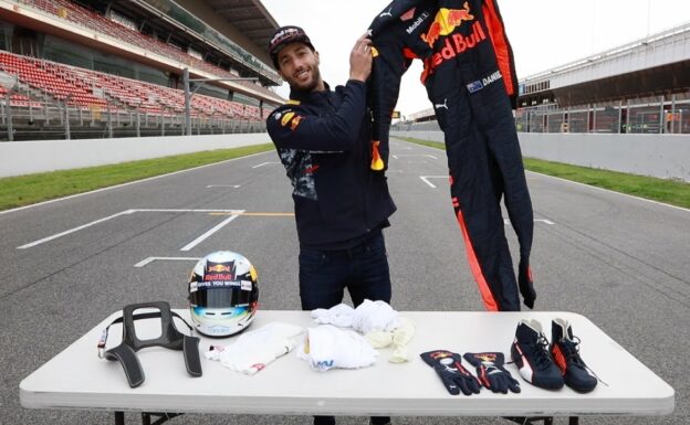 What kit does an F1 driver wear? Daniel Ricciardo explains!