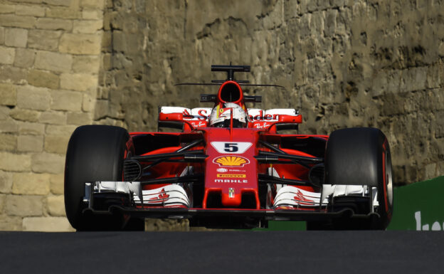 Sebastian Vettel Ferrari GP ARZEBAIJAN F1/2017