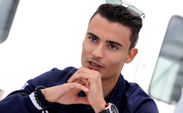 Wehrlein admits to Ferrari 'talks'